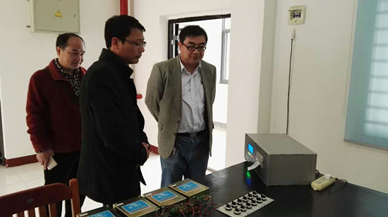 陕西电科院总工刘健到襄阳科能视察工作